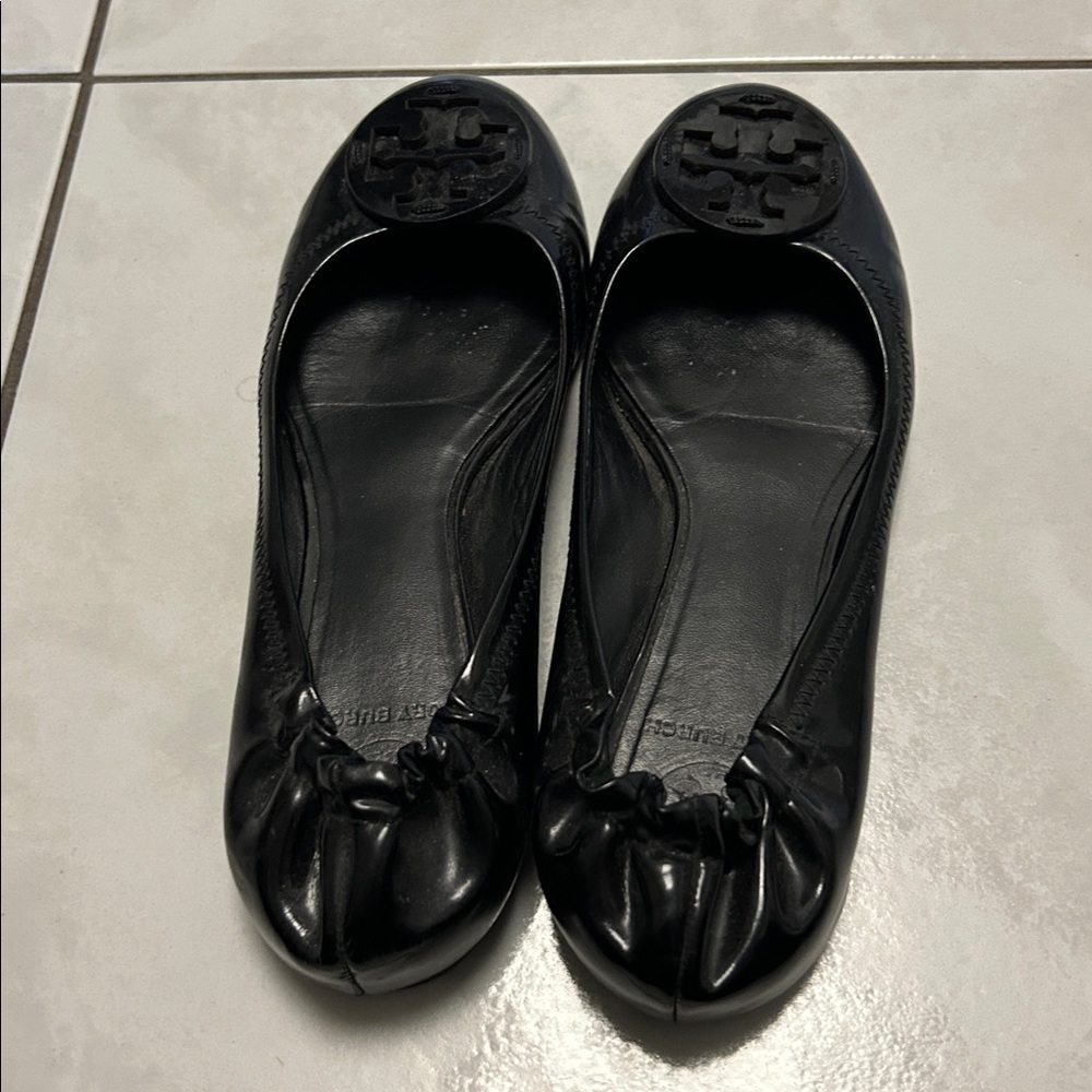 Tory Burch Reva flat - Picture 2 of 4